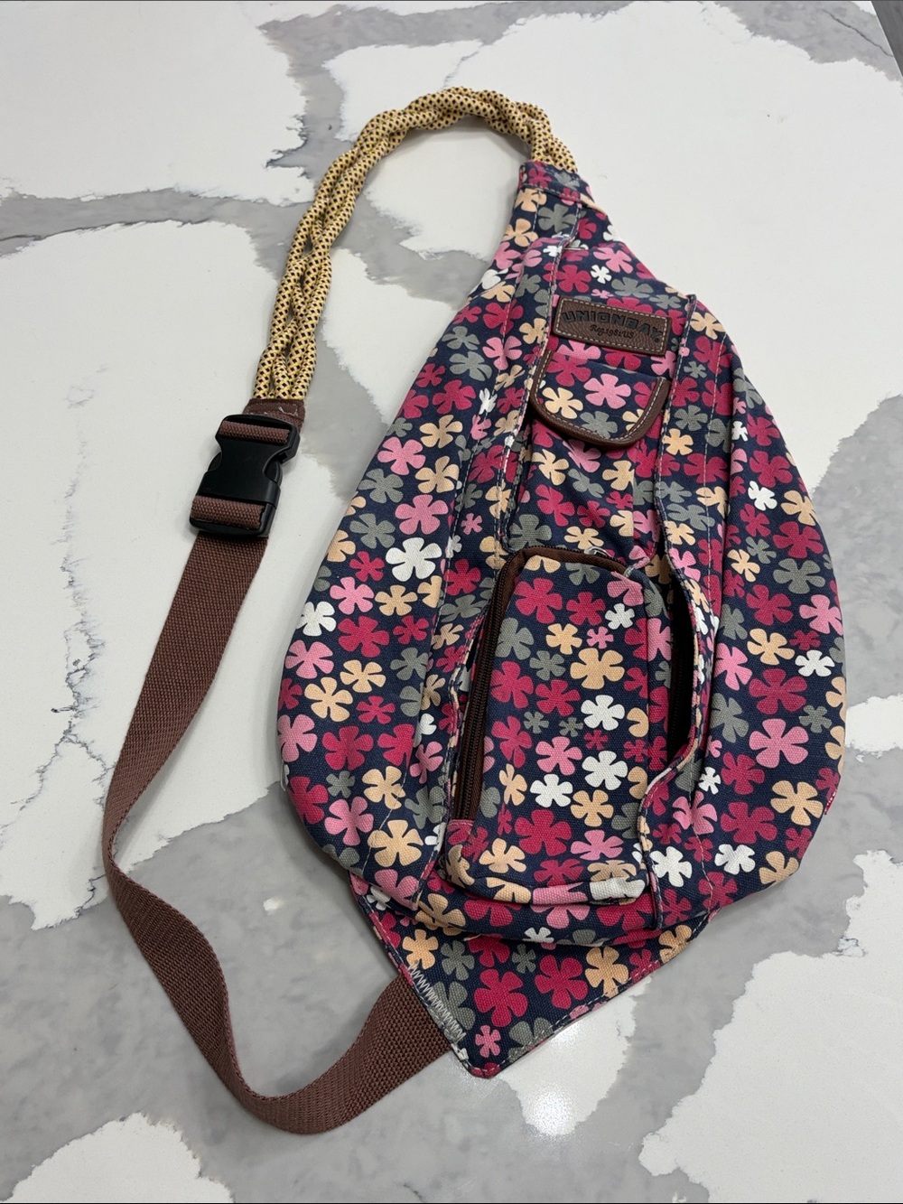 Unionbay Rope Cotton Crossbody Shoulder Sling Bag Pink Floral Abstract